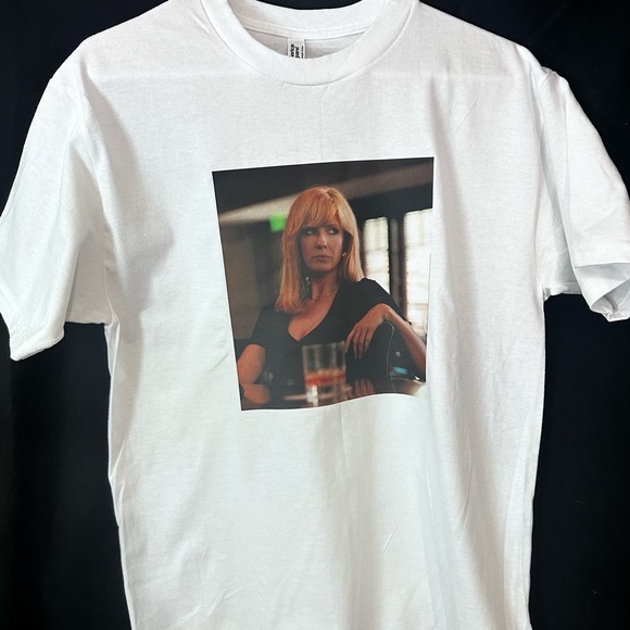Beth Dutton from Yellowstone tee shirts - Picture 2 of 2